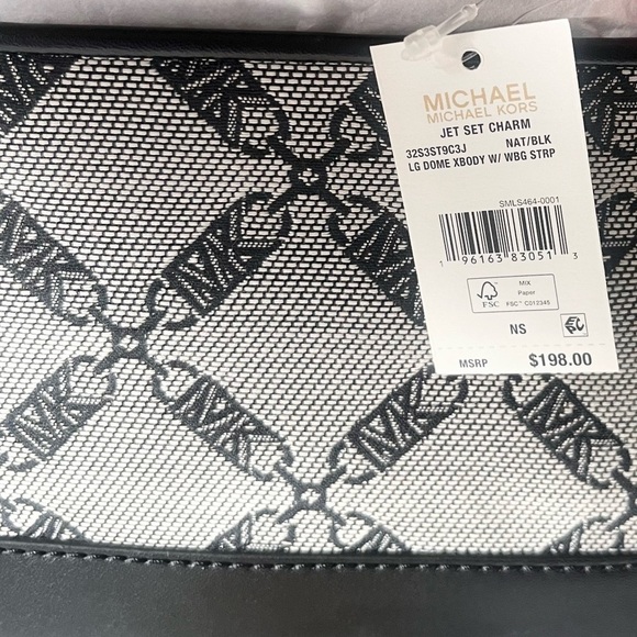 MICHAEL KORS-NWT Jet Set Charm Black Crossbody Bag Black and White Thick Strap - Picture 10 of 10